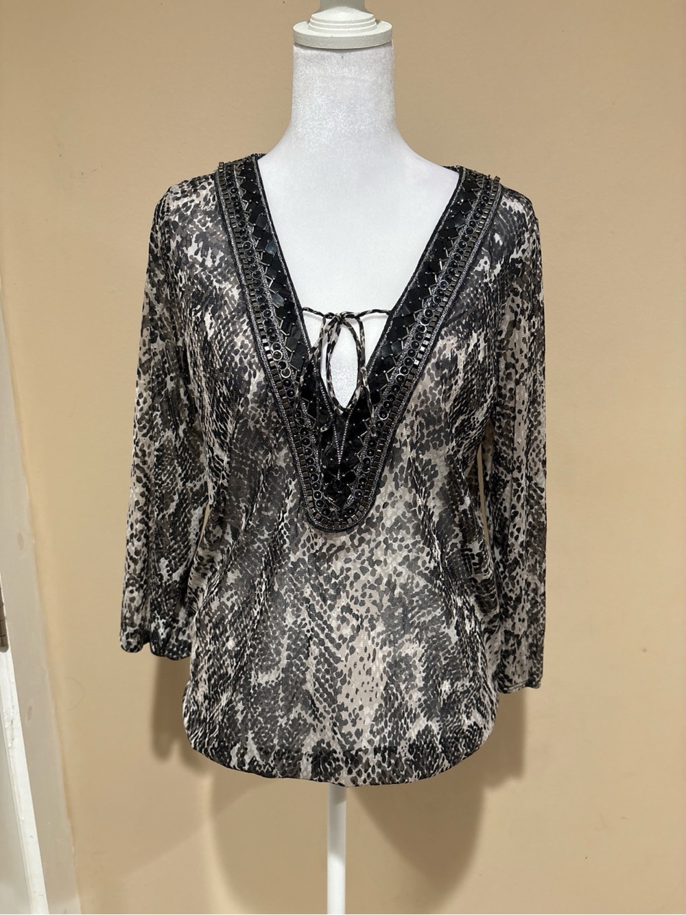 INC International Concepts Black and Cream Printed V-Neck Tie Blouse